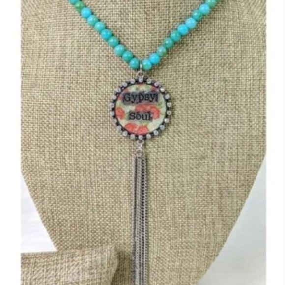 Silver Tone 'Gypsy Soul' Tassel Necklace Set - Picture 3 of 4